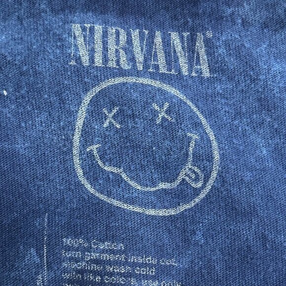 Nirvana "In Utero" Distressed Look Graphic T-Shirt Woman L Blue With Pink Print - Picture 8 of 11